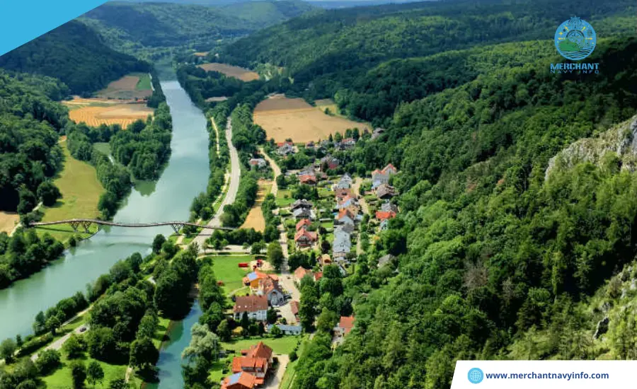 Rhine-Main-Danube Canal- What Is The 10 Most Famous Canal in The World_ - Blog Inner Image 01