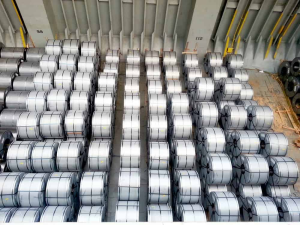 How are steel coils loaded onto ships? - marineinsight360 blog